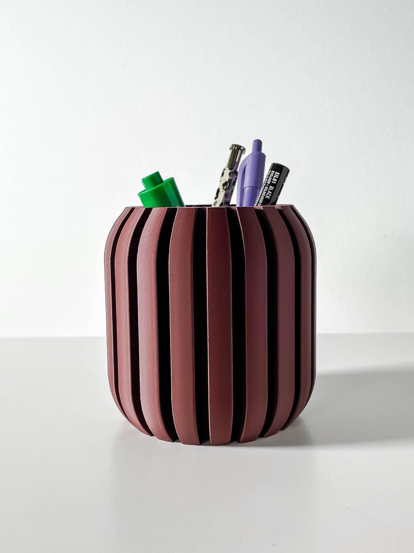 Unra Pen Holder