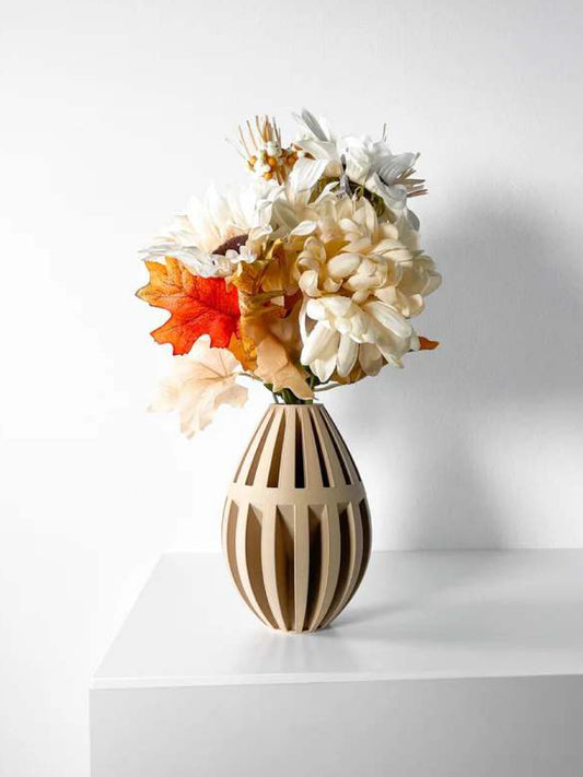 Dansi Vase