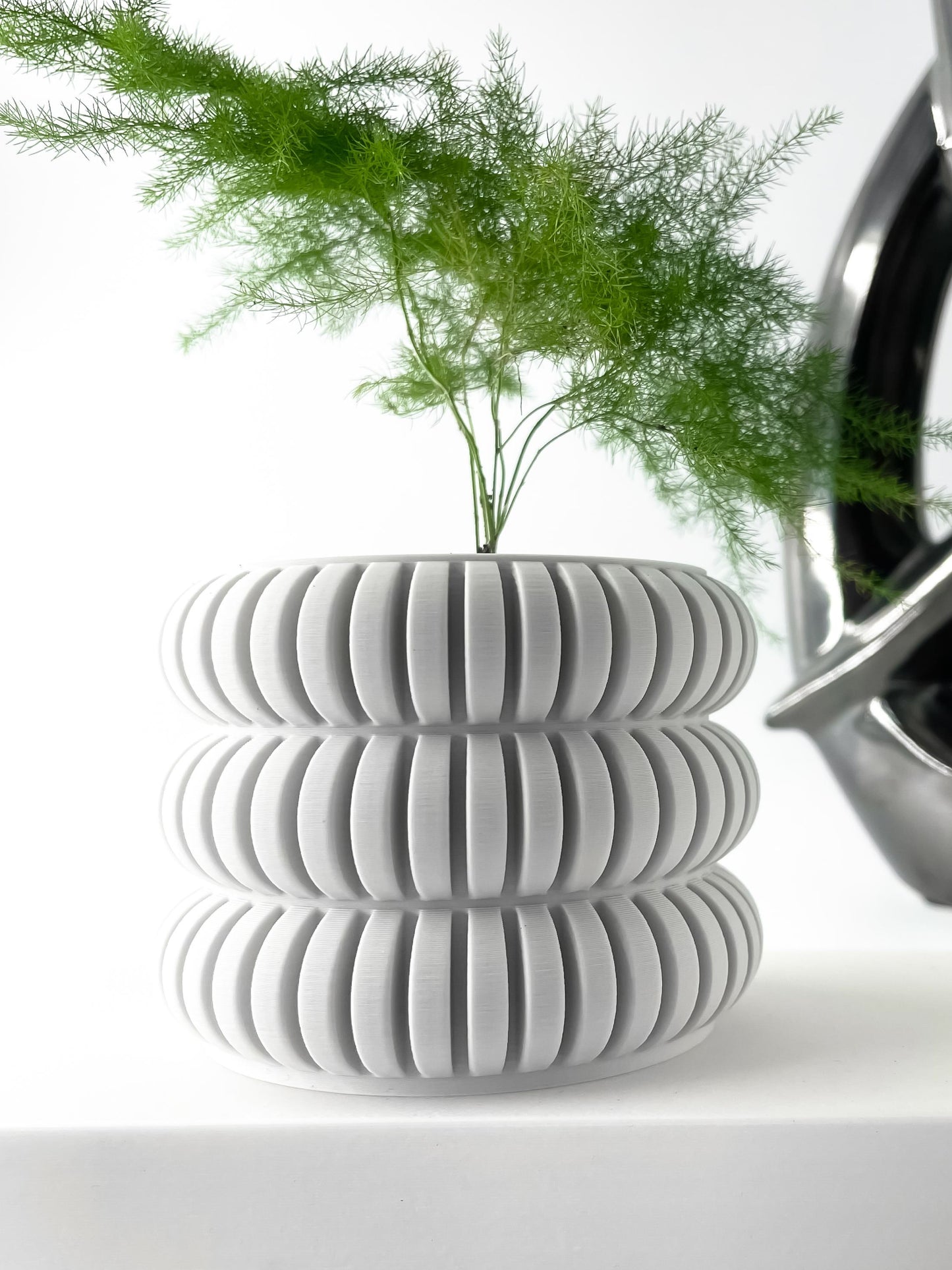 Jevor Planter Pot