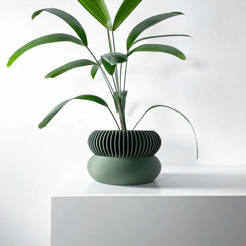 Elomi Planter Pot