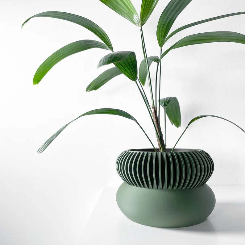 Elomi Planter Pot