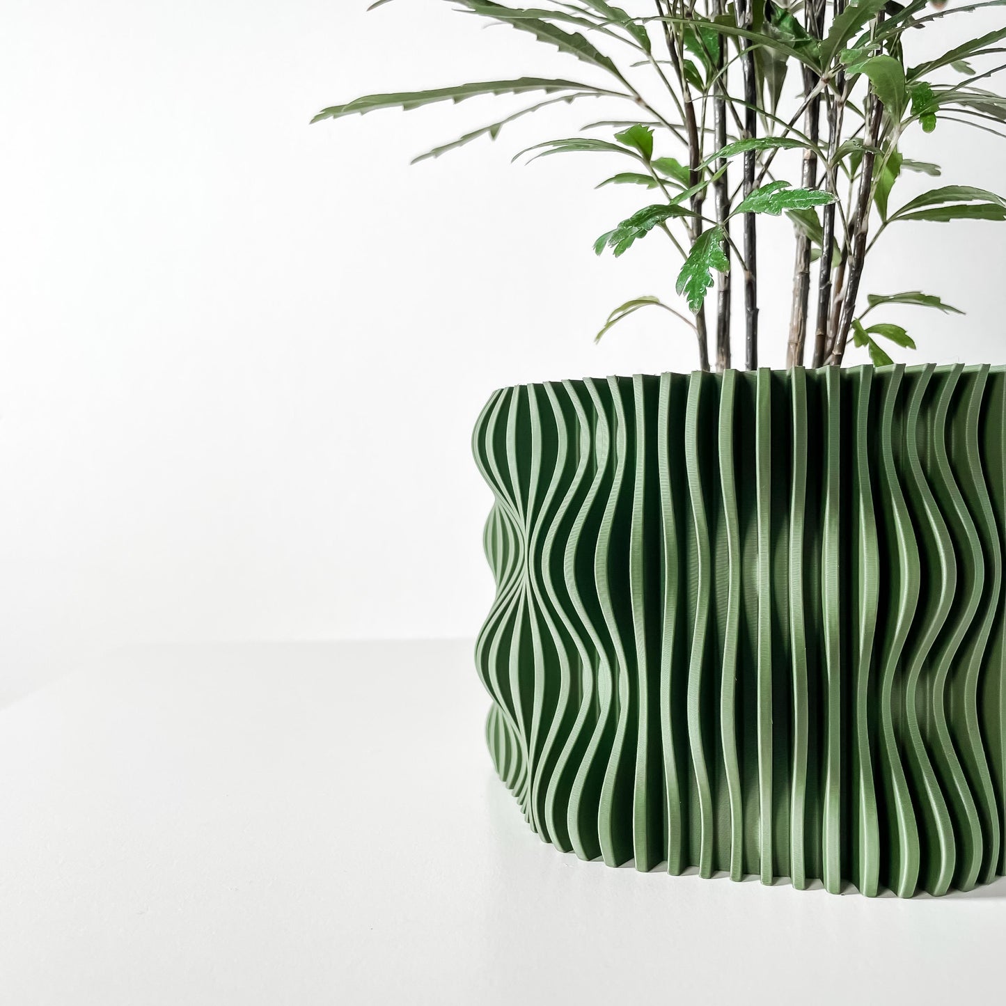 Muxel Planter Pot