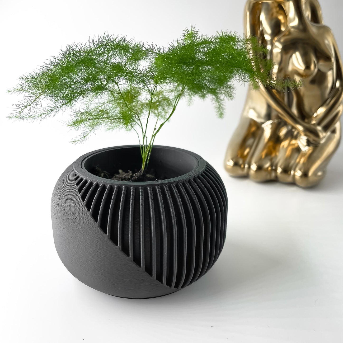 Narvo Planter Pot