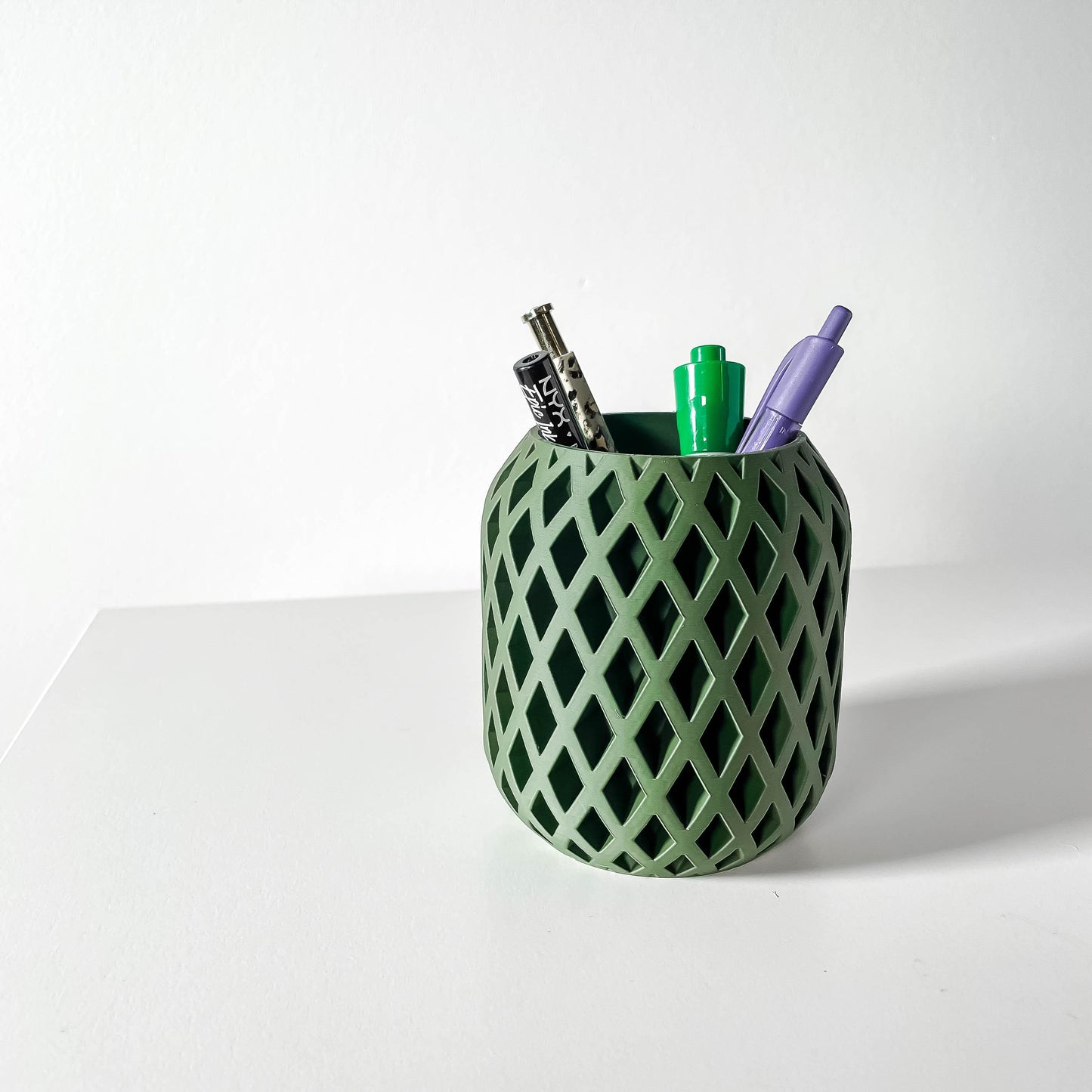 Atila Pen Holder