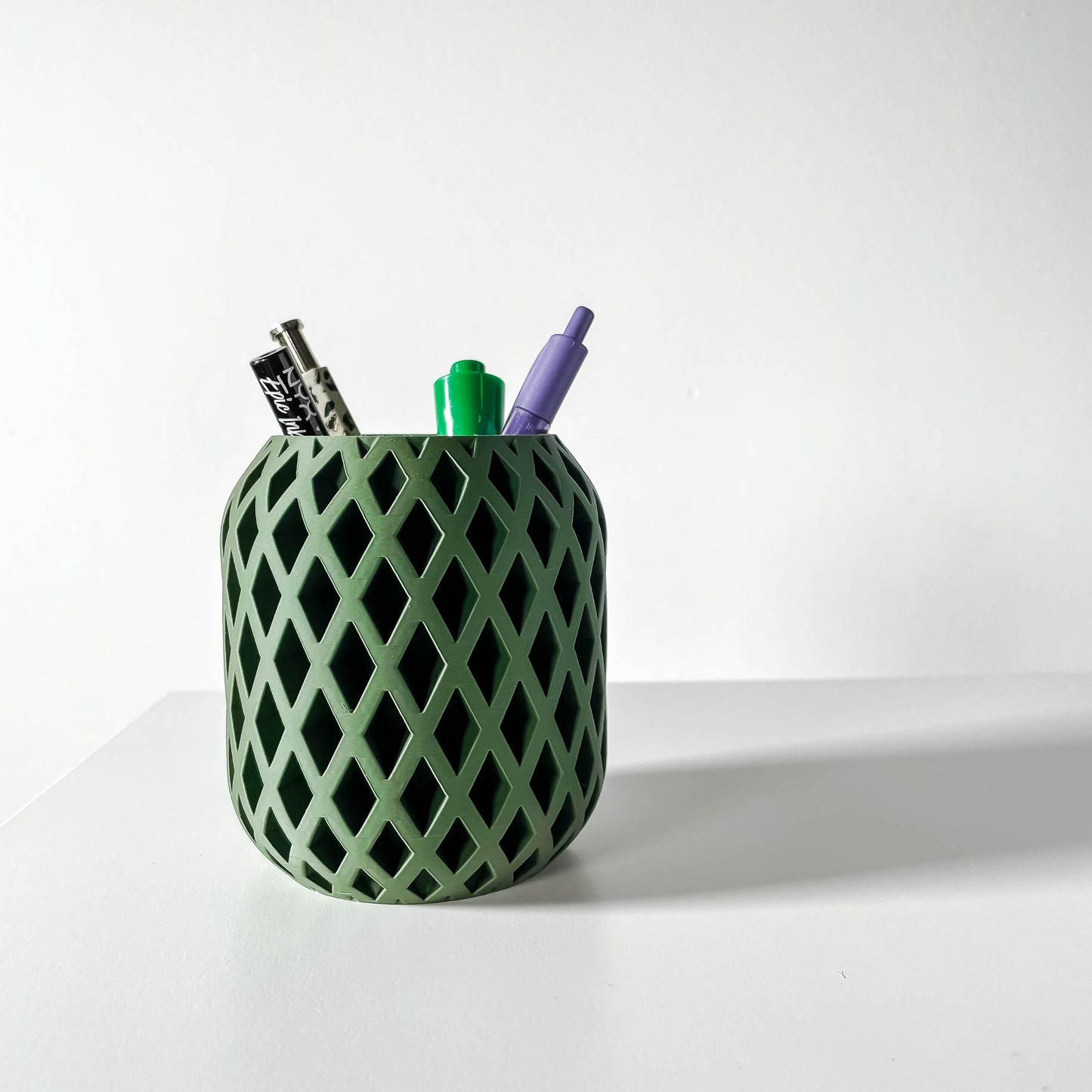 Atila Pen Holder