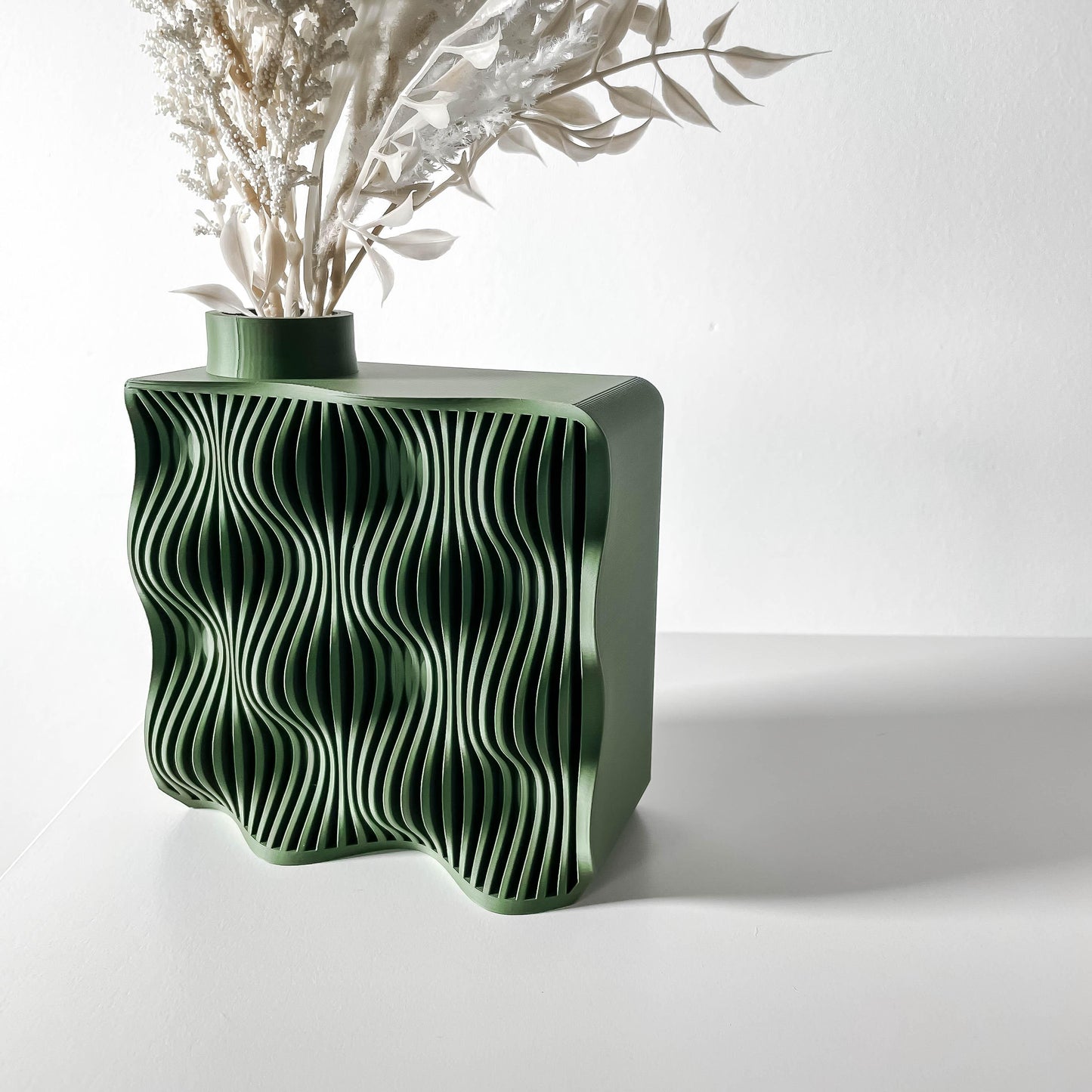 Kamso Wave Vase