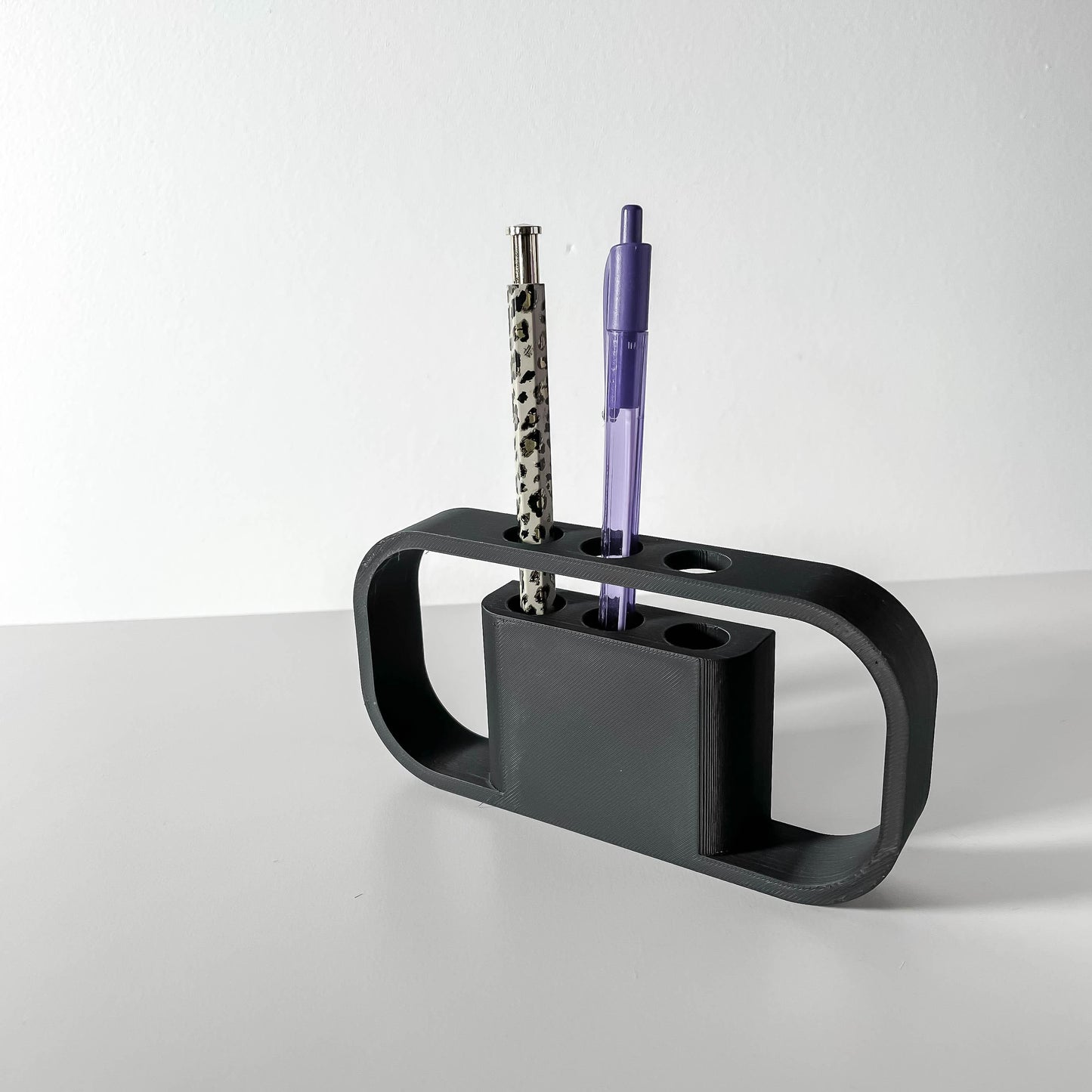 Ilios Pen Holder